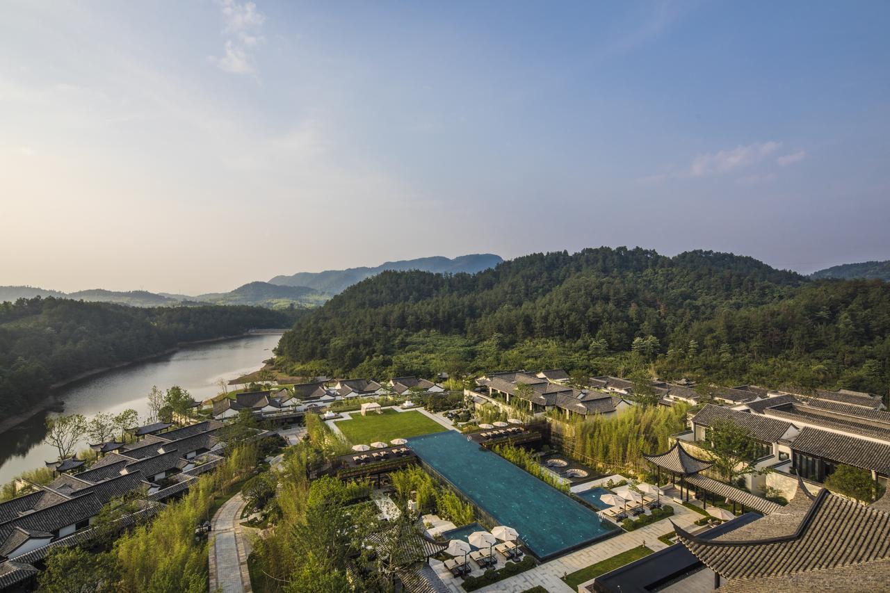 Hotel Banyan Tree Anji Huzhou Exterior foto